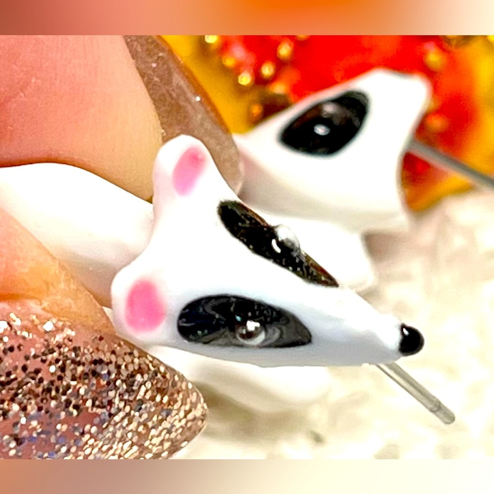 🐶Cute bull dog earrings munching your ear -hard plastic -new